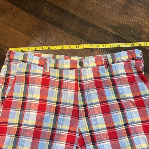 Club Room Classic Fit Plaid 9" Shorts Red Blue Mens size 38 Golf Preppy Cotton - Picture 5 of 10